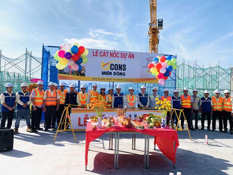 bcons miền đông cất nóc